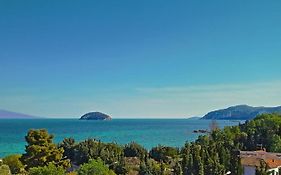 Opalio Seaview Apartment
